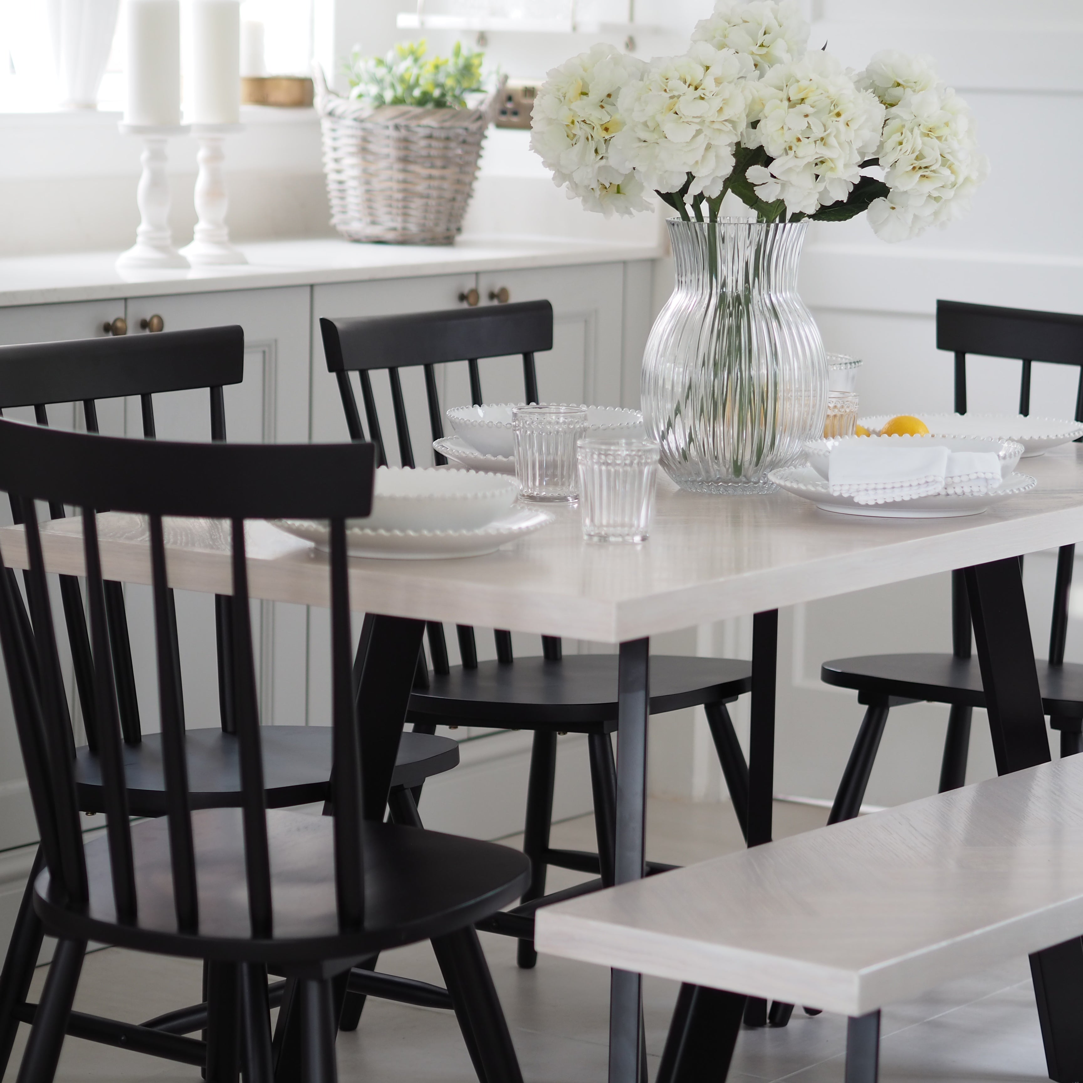 5 Tips For Your Summer Table Styling